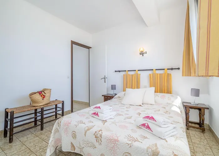 Basic Comfort Canigo 0030 * Empuriabrava